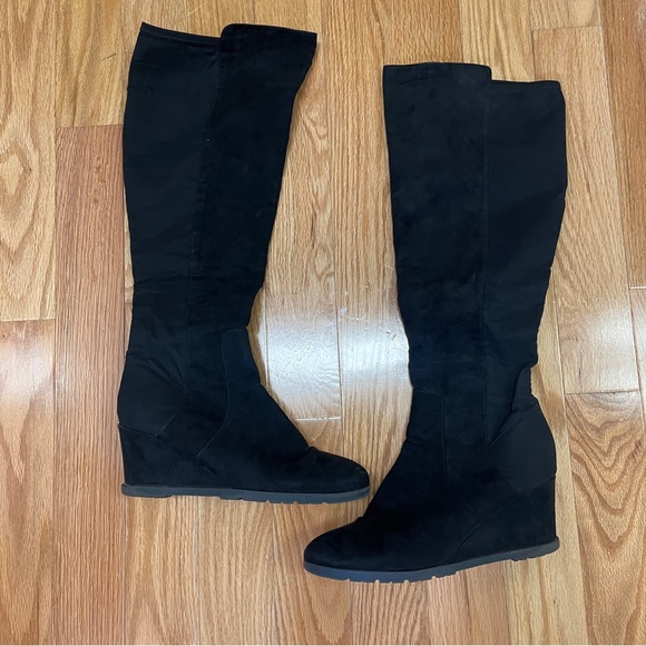 Unisa Shoes - UNISA WEDGE SUEDE BOOTS SIZE 11